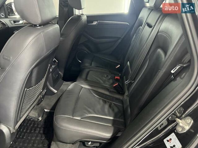 Чорний Ауді Ку 5, об'ємом двигуна 3 л та пробігом 217 тис. км за 15800 $, фото 30 на Automoto.ua