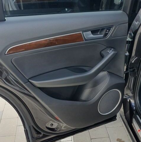 Чорний Ауді Ку 5, об'ємом двигуна 3 л та пробігом 251 тис. км за 16000 $, фото 18 на Automoto.ua