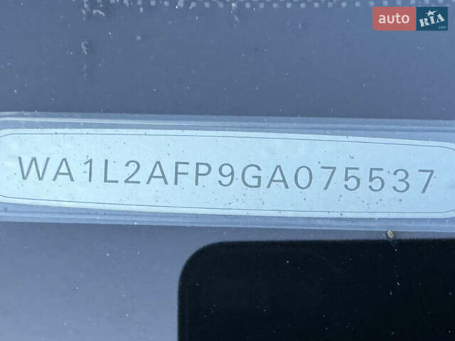 Черный Ауди Ку 5, объемом двигателя 2 л и пробегом 180 тыс. км за 15000 $, фото 56 на Automoto.ua