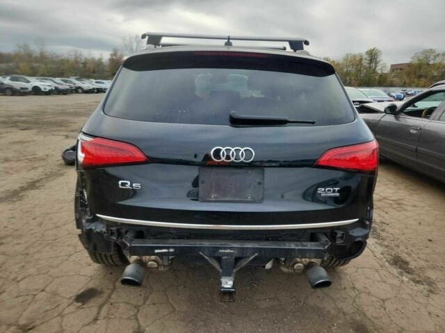 Черный Ауди Ку 5, объемом двигателя 2 л и пробегом 152 тыс. км за 2100 $, фото 5 на Automoto.ua