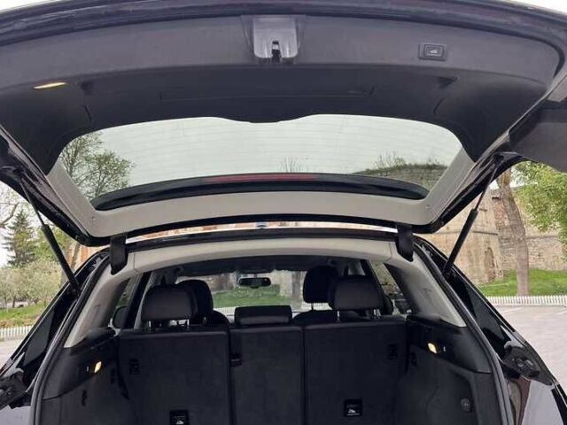 Чорний Ауді Ку 5, об'ємом двигуна 2 л та пробігом 92 тис. км за 10500 $, фото 17 на Automoto.ua