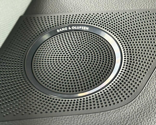 Черный Ауди Ку 5, объемом двигателя 1.98 л и пробегом 172 тыс. км за 17900 $, фото 13 на Automoto.ua