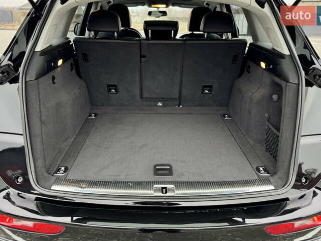 Черный Ауди Ку 5, объемом двигателя 2 л и пробегом 163 тыс. км за 15477 $, фото 40 на Automoto.ua