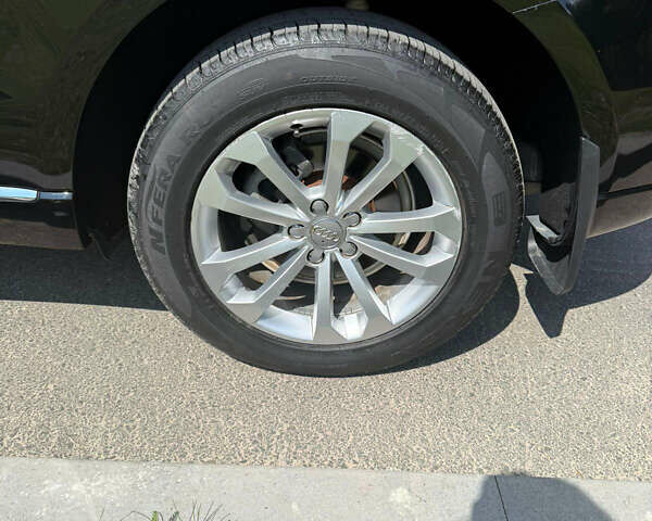 Черный Ауди Ку 5, объемом двигателя 2 л и пробегом 220 тыс. км за 16100 $, фото 11 на Automoto.ua