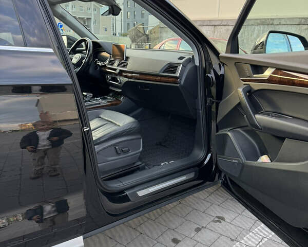 Черный Ауди Ку 5, объемом двигателя 1.98 л и пробегом 251 тыс. км за 22500 $, фото 26 на Automoto.ua