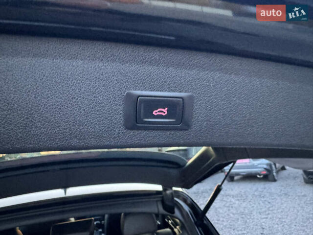 Черный Ауди Ку 5, объемом двигателя 2 л и пробегом 180 тыс. км за 15000 $, фото 50 на Automoto.ua