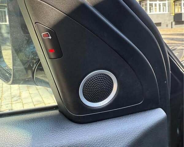 Чорний Ауді Ку 5, об'ємом двигуна 1.98 л та пробігом 141 тис. км за 16999 $, фото 9 на Automoto.ua