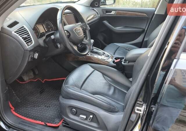 Черный Ауди Ку 5, объемом двигателя 1.98 л и пробегом 140 тыс. км за 19000 $, фото 4 на Automoto.ua