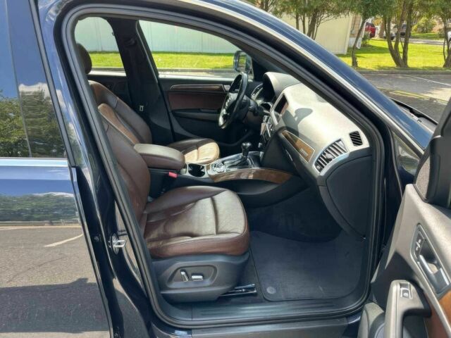 Чорний Ауді Ку 5, об'ємом двигуна 2 л та пробігом 77 тис. км за 9200 $, фото 7 на Automoto.ua