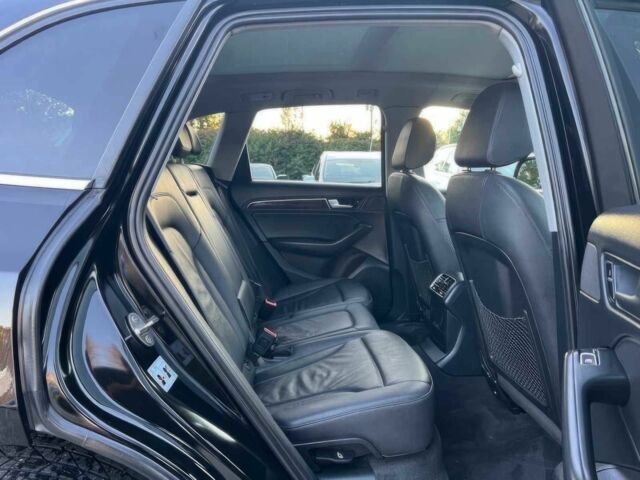 Чорний Ауді Ку 5, об'ємом двигуна 2 л та пробігом 76 тис. км за 12400 $, фото 9 на Automoto.ua