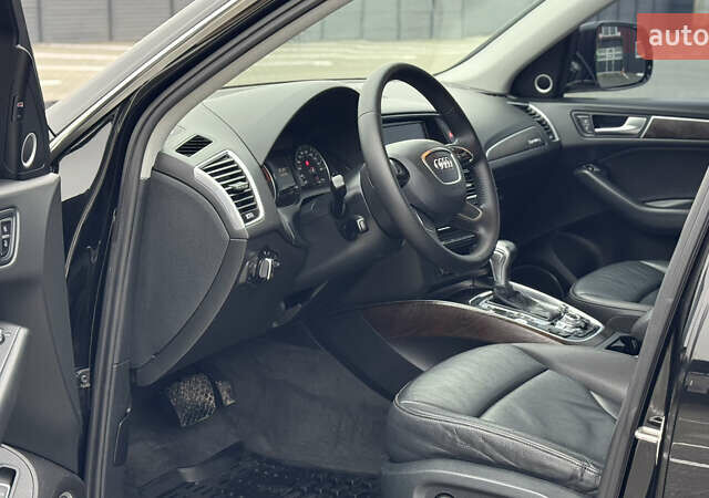 Черный Ауди Ку 5, объемом двигателя 2 л и пробегом 163 тыс. км за 15477 $, фото 22 на Automoto.ua