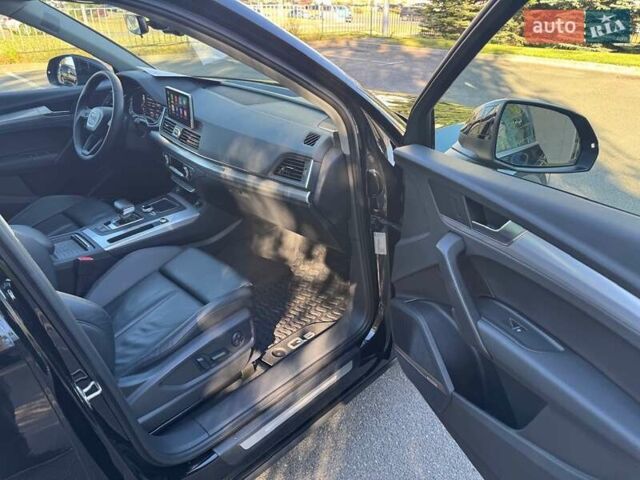 Черный Ауди Ку 5, объемом двигателя 2 л и пробегом 199 тыс. км за 29000 $, фото 81 на Automoto.ua