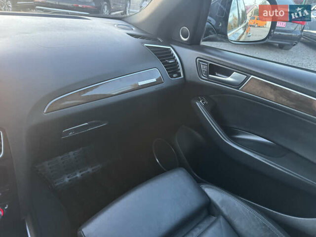 Черный Ауди Ку 5, объемом двигателя 2 л и пробегом 180 тыс. км за 15000 $, фото 29 на Automoto.ua