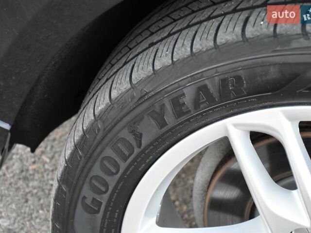 Черный Ауди Ку 5, объемом двигателя 1.98 л и пробегом 202 тыс. км за 15950 $, фото 17 на Automoto.ua