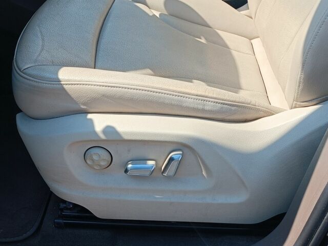 Черный Ауди Ку 5, объемом двигателя 3 л и пробегом 127 тыс. км за 15499 $, фото 4 на Automoto.ua