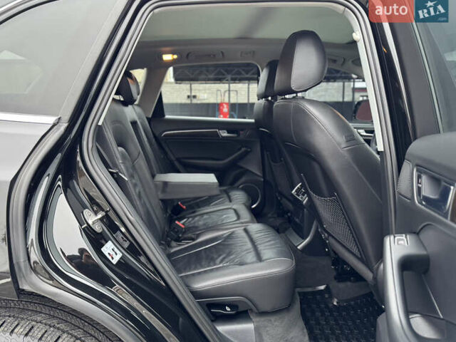 Черный Ауди Ку 5, объемом двигателя 2 л и пробегом 163 тыс. км за 15477 $, фото 36 на Automoto.ua