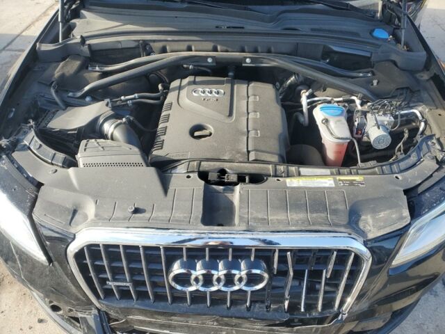 Черный Ауди Ку 5, объемом двигателя 2 л и пробегом 81 тыс. км за 14800 $, фото 11 на Automoto.ua