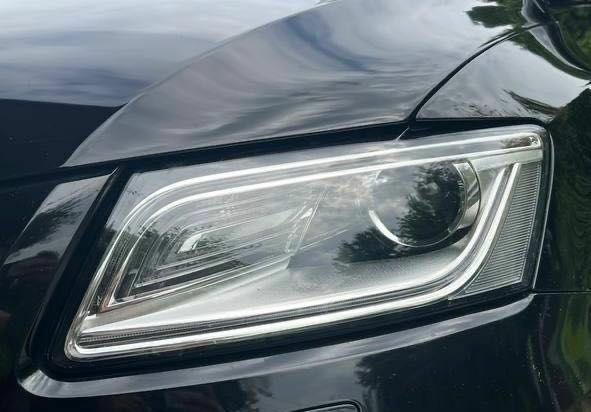 Черный Ауди Ку 5, объемом двигателя 2 л и пробегом 170 тыс. км за 9500 $, фото 5 на Automoto.ua