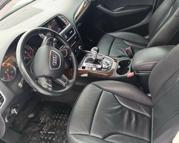 Черный Ауди Ку 5, объемом двигателя 1.98 л и пробегом 173 тыс. км за 14500 $, фото 13 на Automoto.ua