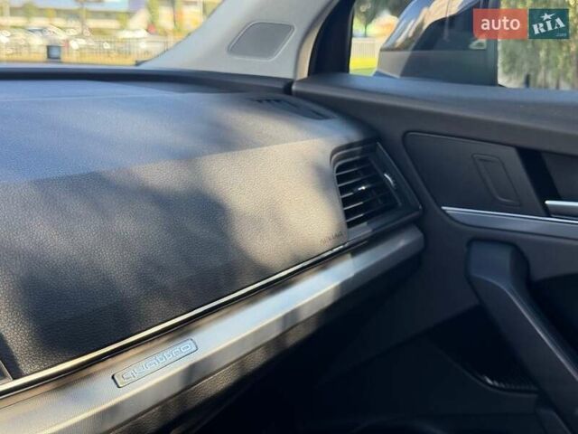 Черный Ауди Ку 5, объемом двигателя 2 л и пробегом 199 тыс. км за 29000 $, фото 70 на Automoto.ua