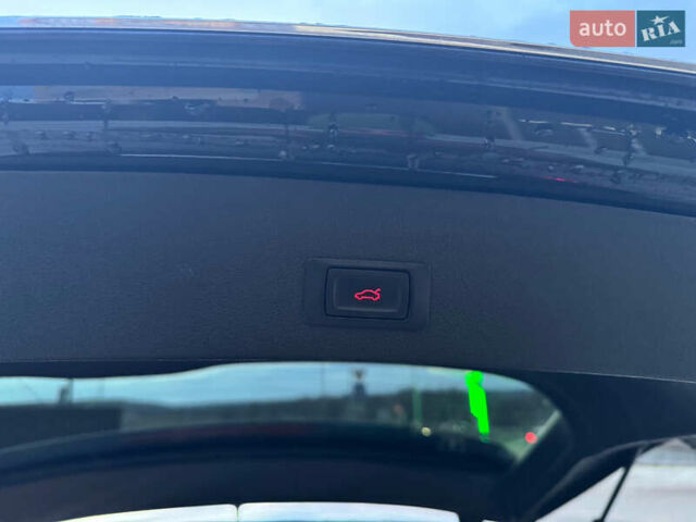 Черный Ауди Ку 5, объемом двигателя 2 л и пробегом 208 тыс. км за 19850 $, фото 18 на Automoto.ua