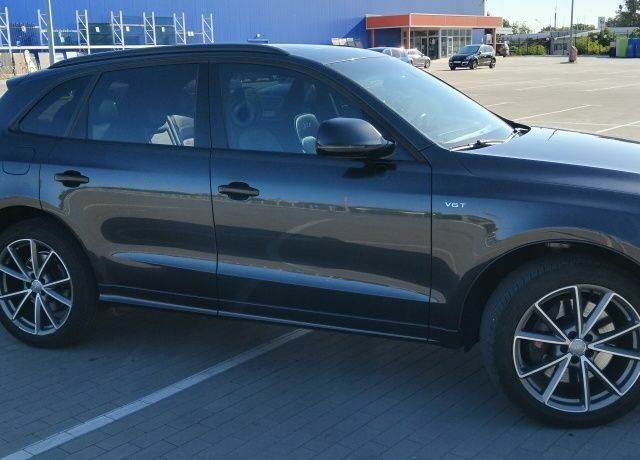 Ауди Ку 5 2016 в Умани на Automoto.ua Черный Ауди Ку 5, объемом двигателя 3 л и пробегом 219 тыс. км за 18750 $, фото 2 на Automoto.ua