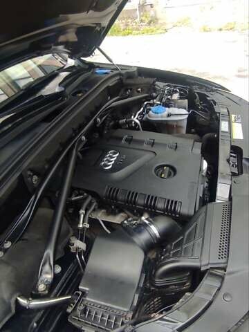 Чорний Ауді Ку 5, об'ємом двигуна 2 л та пробігом 221 тис. км за 16200 $, фото 23 на Automoto.ua