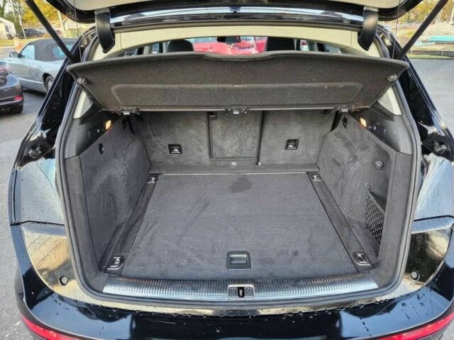 Чорний Ауді Ку 5, об'ємом двигуна 2 л та пробігом 71 тис. км за 11600 $, фото 11 на Automoto.ua