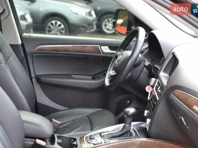 Черный Ауди Ку 5, объемом двигателя 1.98 л и пробегом 149 тыс. км за 13999 $, фото 27 на Automoto.ua