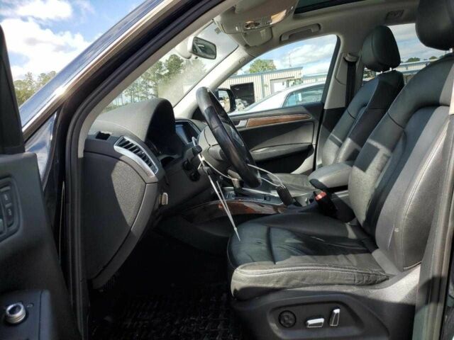 Черный Ауди Ку 5, объемом двигателя 0 л и пробегом 77 тыс. км за 2500 $, фото 6 на Automoto.ua