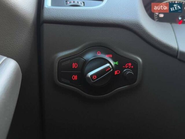 Черный Ауди Ку 5, объемом двигателя 1.98 л и пробегом 226 тыс. км за 16890 $, фото 20 на Automoto.ua