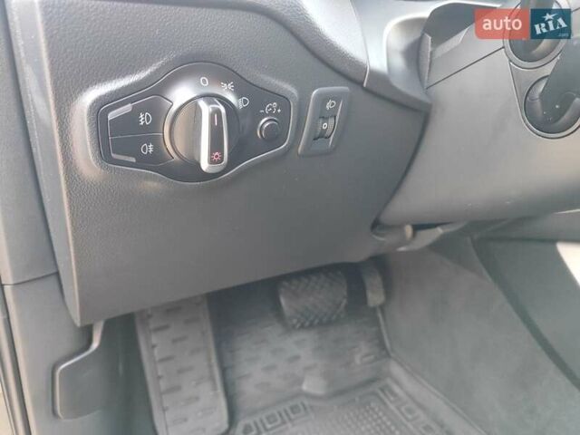 Черный Ауди Ку 5, объемом двигателя 1.98 л и пробегом 257 тыс. км за 18500 $, фото 41 на Automoto.ua