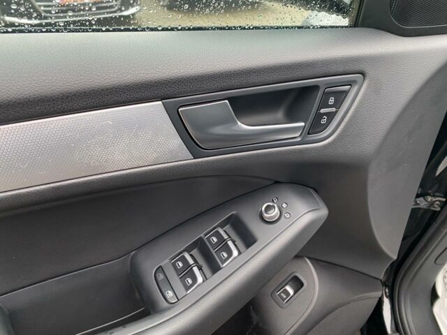 Черный Ауди Ку 5, объемом двигателя 2 л и пробегом 189 тыс. км за 15300 $, фото 11 на Automoto.ua