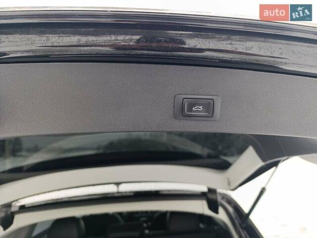 Черный Ауди Ку 5, объемом двигателя 1.98 л и пробегом 173 тыс. км за 14500 $, фото 19 на Automoto.ua