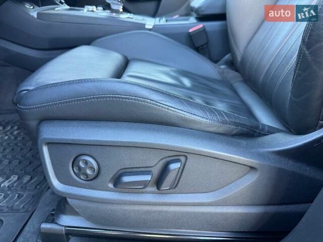 Черный Ауди Ку 5, объемом двигателя 2 л и пробегом 199 тыс. км за 29000 $, фото 36 на Automoto.ua