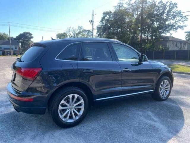 Чорний Ауді Ку 5, об'ємом двигуна 2 л та пробігом 77 тис. км за 4000 $, фото 2 на Automoto.ua