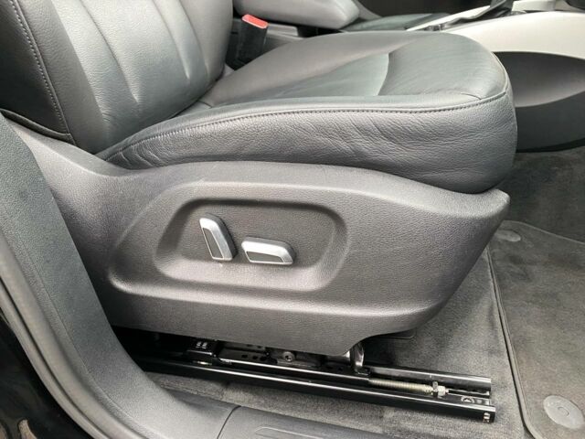 Черный Ауди Ку 5, объемом двигателя 2 л и пробегом 189 тыс. км за 15300 $, фото 25 на Automoto.ua