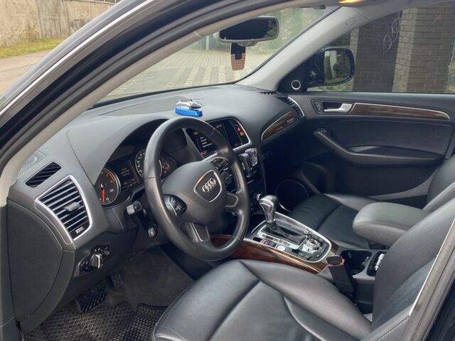 Черный Ауди Ку 5, объемом двигателя 2 л и пробегом 100 тыс. км за 17500 $, фото 7 на Automoto.ua