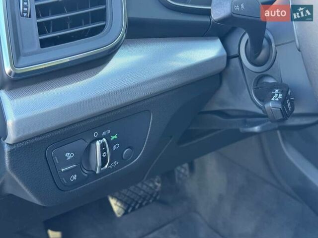 Черный Ауди Ку 5, объемом двигателя 2 л и пробегом 199 тыс. км за 29000 $, фото 40 на Automoto.ua