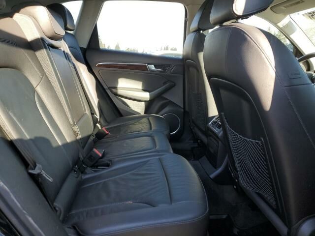 Черный Ауди Ку 5, объемом двигателя 2 л и пробегом 186 тыс. км за 12900 $, фото 10 на Automoto.ua