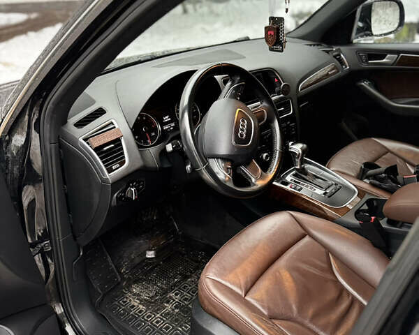 Черный Ауди Ку 5, объемом двигателя 2 л и пробегом 208 тыс. км за 13800 $, фото 15 на Automoto.ua