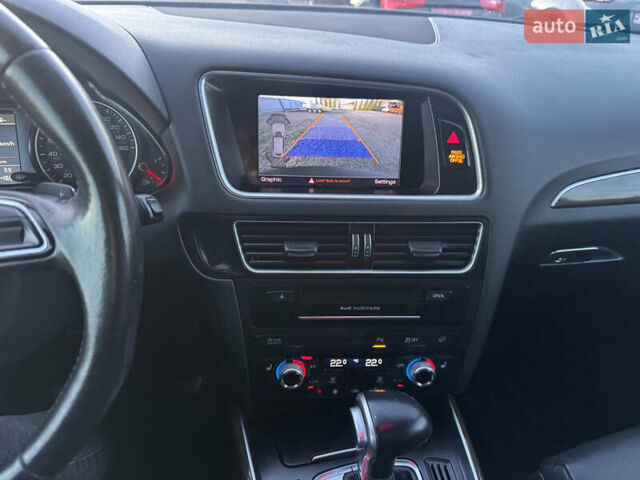 Черный Ауди Ку 5, объемом двигателя 2 л и пробегом 180 тыс. км за 15000 $, фото 33 на Automoto.ua