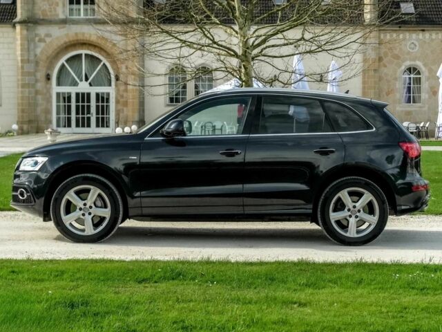 Черный Ауди Ку 5, объемом двигателя 3 л и пробегом 77 тыс. км за 3200 $, фото 3 на Automoto.ua