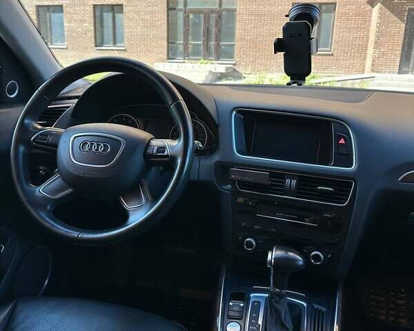 Ауді Ку 5 2016 у Нетешине на Automoto.ua Чорний Ауді Ку 5, об'ємом двигуна 1.98 л та пробігом 106 тис. км за 17950 $, фото 6 на Automoto.ua