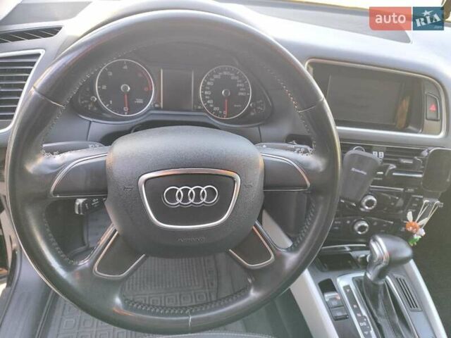 Чорний Ауді Ку 5, об'ємом двигуна 1.97 л та пробігом 259 тис. км за 17300 $, фото 26 на Automoto.ua