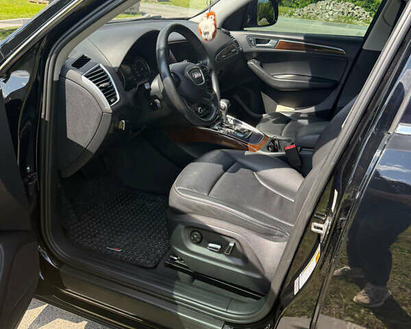 Черный Ауди Ку 5, объемом двигателя 2 л и пробегом 220 тыс. км за 16100 $, фото 15 на Automoto.ua