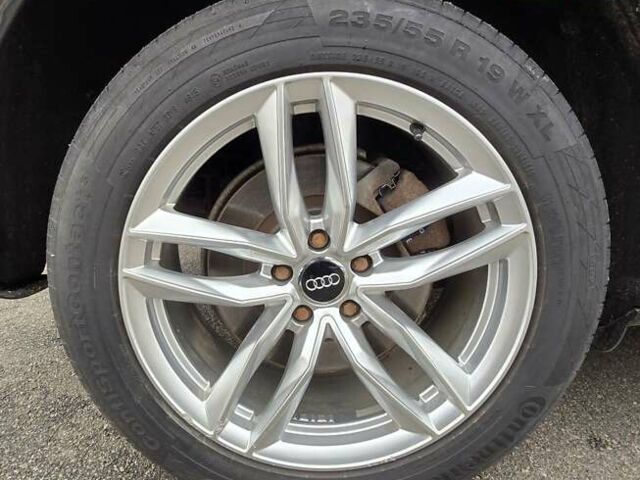 Черный Ауди Ку 5, объемом двигателя 3 л и пробегом 178 тыс. км за 14800 $, фото 46 на Automoto.ua