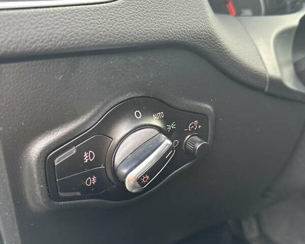 Черный Ауди Ку 5, объемом двигателя 2 л и пробегом 252 тыс. км за 15500 $, фото 32 на Automoto.ua