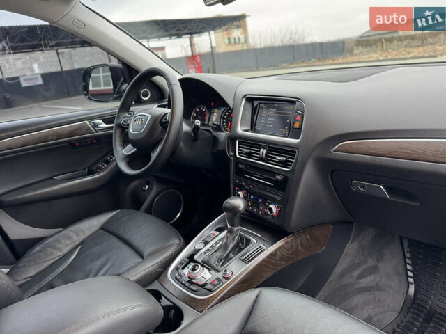 Черный Ауди Ку 5, объемом двигателя 2 л и пробегом 163 тыс. км за 15477 $, фото 32 на Automoto.ua