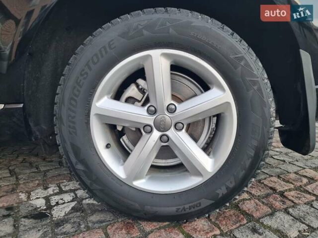 Черный Ауди Ку 5, объемом двигателя 2 л и пробегом 206 тыс. км за 15999 $, фото 65 на Automoto.ua